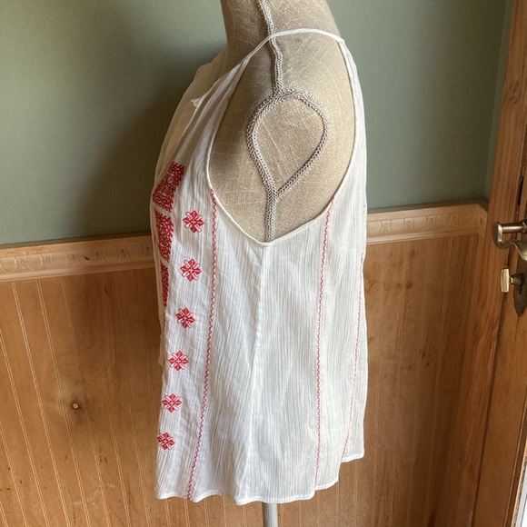 NWOT Joie white & red embroidered boho top - Picture 4 of 11